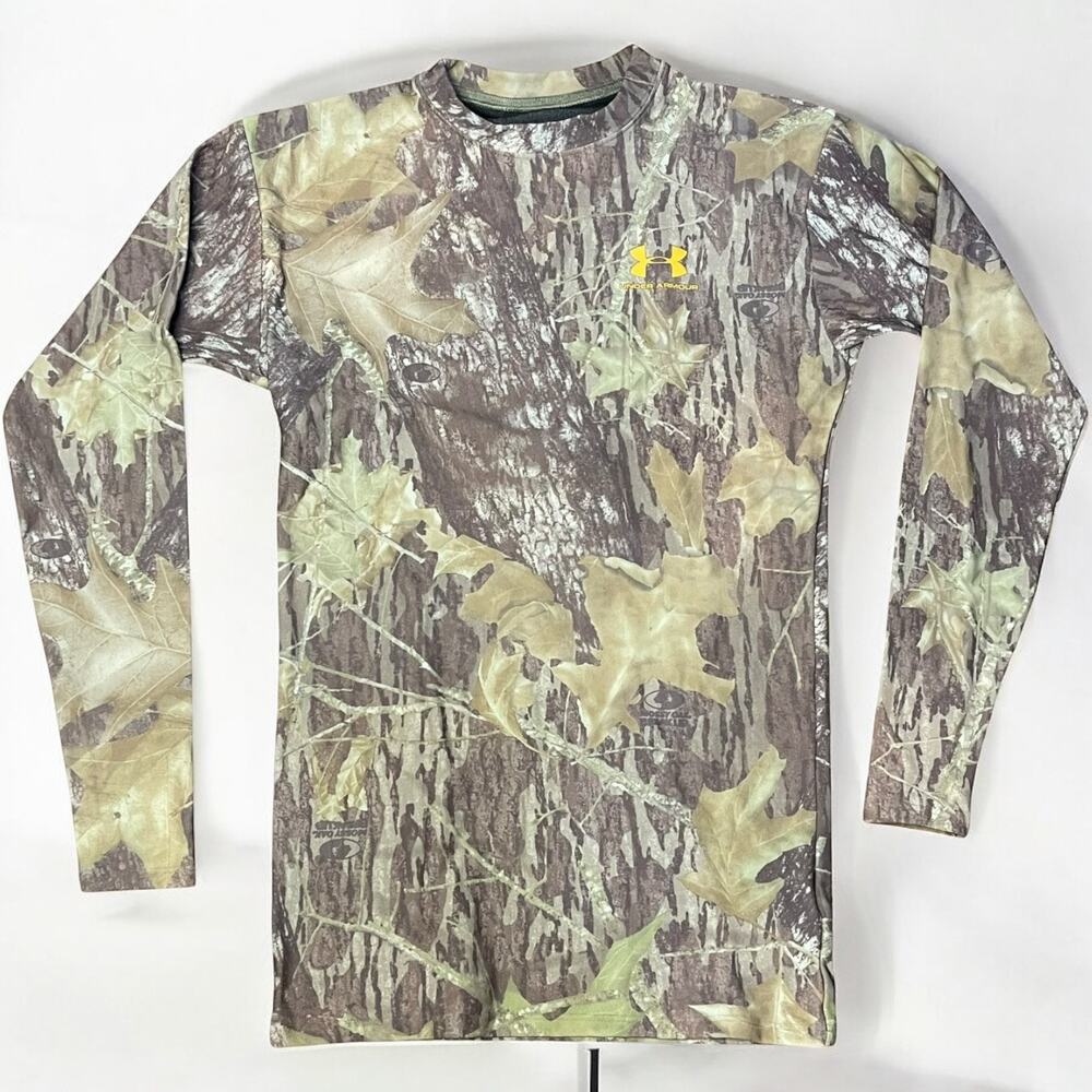 Under Armour Men's Athletic Shirt Medium Long Sleeves Green Camo Heavyweight Tee